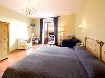 Hotel La Cisterna San Gimignano