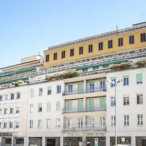 Como City Home Apartament Como