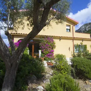 https://agriturismo-sa-rocca.in-sardinia.net