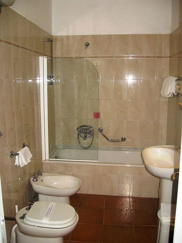 ***  Hotel La Cisterna San Gimignano Italy