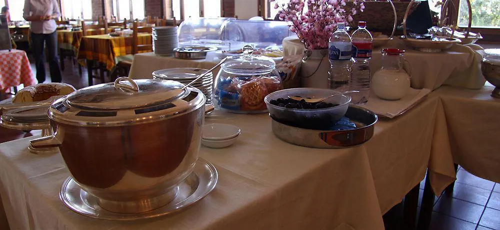 Hotel La Cisterna San Gimignano