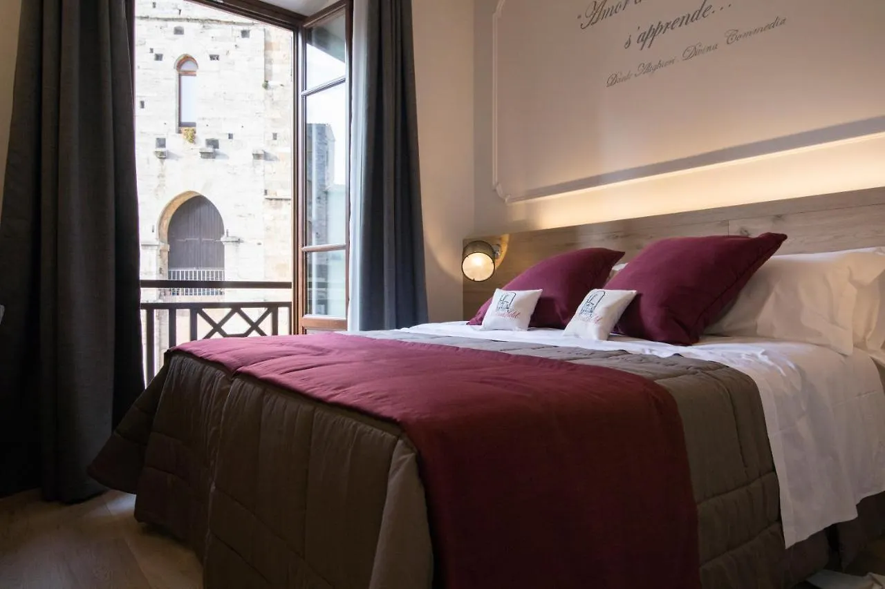 Hotel La Cisterna San Gimignano