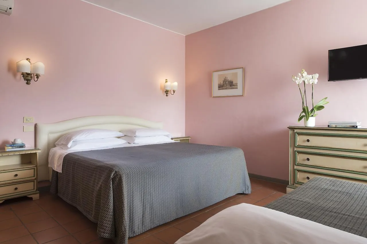Hotel La Cisterna San Gimignano