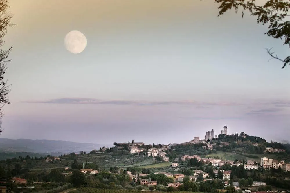 Hotel La Cisterna San Gimignano