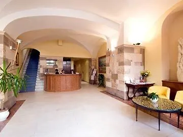 Hotel La Cisterna San Gimignano