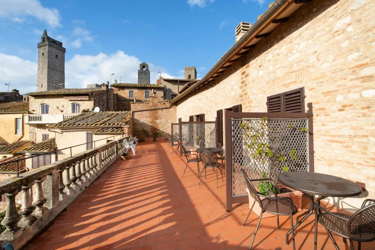 Hotel La Cisterna San Gimignano